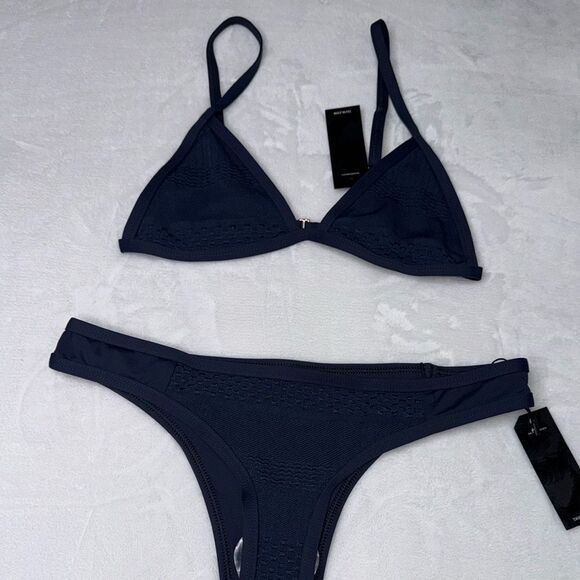 Tavik Jett and Ali Textured Set Swimsuit Size Large - Picture 10 of 10